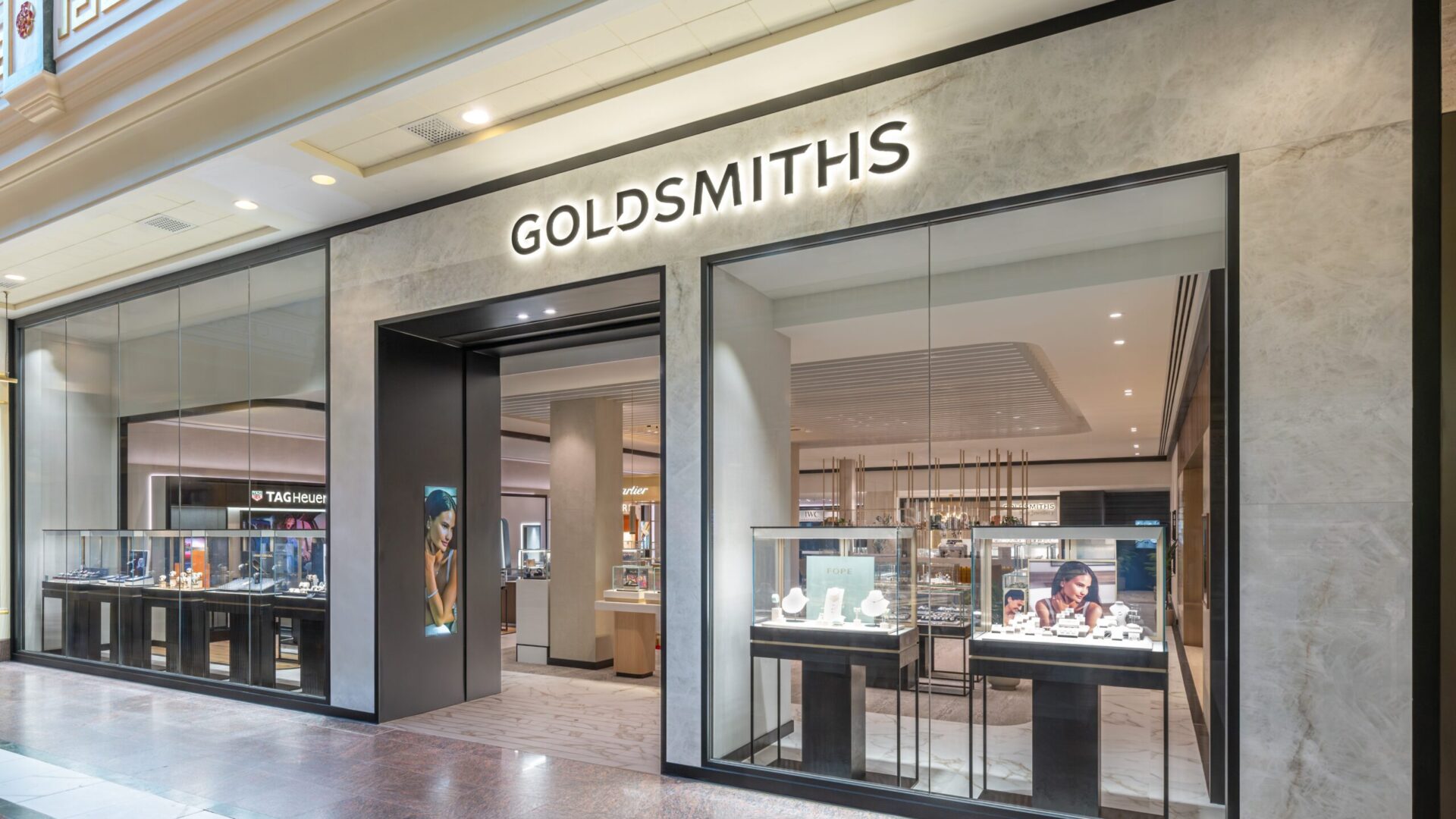 wos-store-gs-trafford-choices-011223-hires-1005